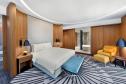 Тур DoubleTree by Hilton Dubai - Business Bay -  Фото 13