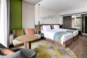 Тур Holiday Inn Resort Sanya Bay, an IHG Hotel -  Фото 11