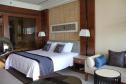 Тур Crowne Plaza Sanya City Center, an IHG Hotel -  Фото 20