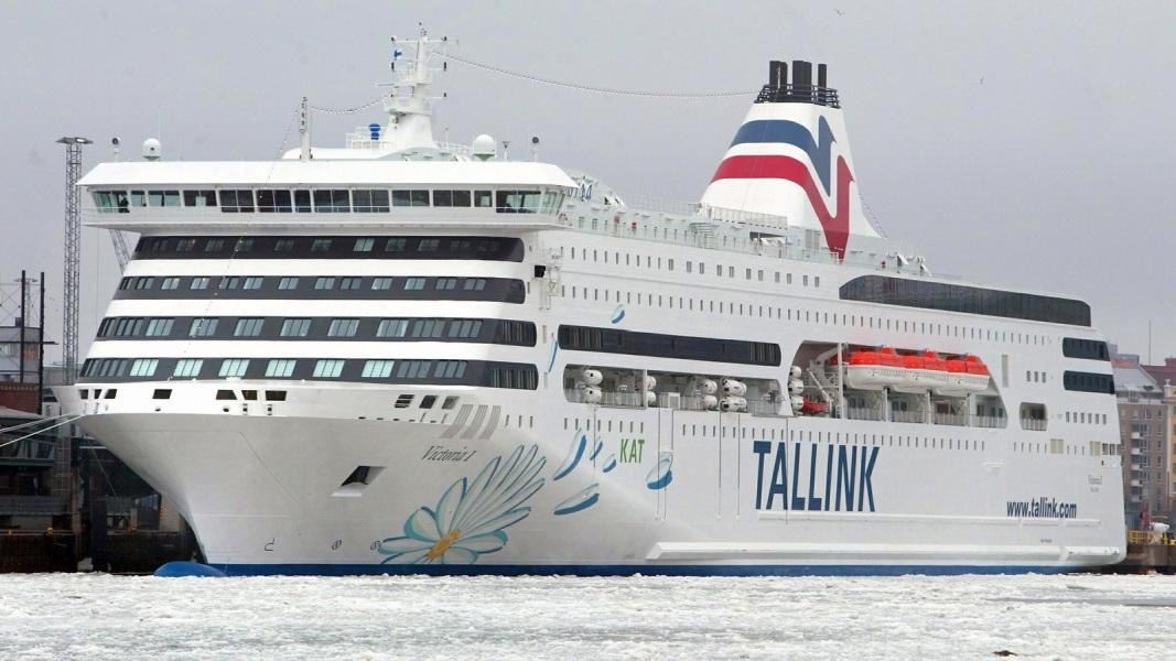 Паром хельсинки таллин. Паром Хельсинки Таллин Tallink. Паром Таллинк в Хельсинки. Паром Леонид Брежнев Хельсинки-Таллин. Хельсинки паром из Эстонии.